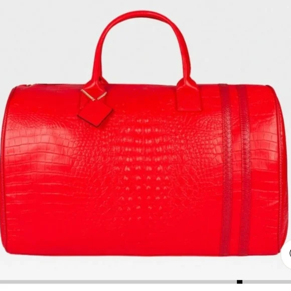 Elegant Red Travel Bag Set By Tote And Carry - Picture 7 of 16